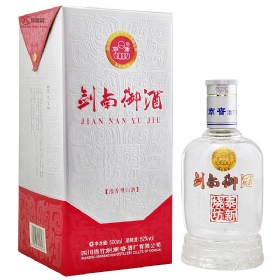 剑南春剑南御酒52度500毫升（银礼盒）