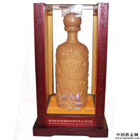 钓鱼台53度1000毫升陈年窖藏（龙酒）